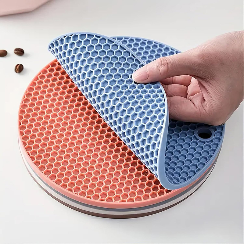 Commercial Kitchen Prep Table - 2/4PCS Round Silicone Trivet Heat Resistant